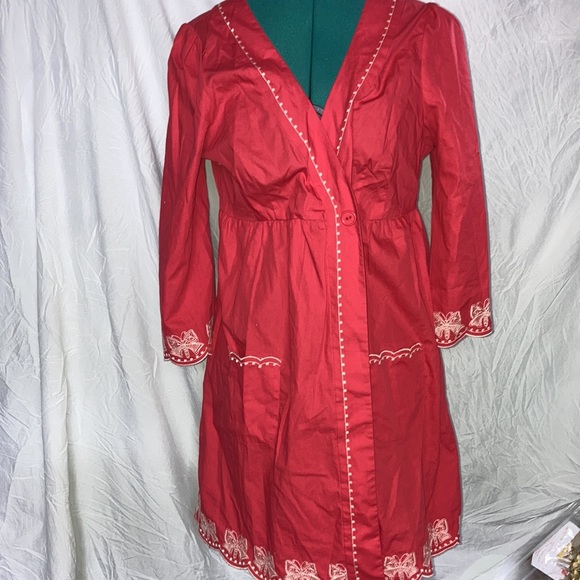 Feather Bone dress size medium. Salmon color with cream embroidery accents - Picture 2 of 8